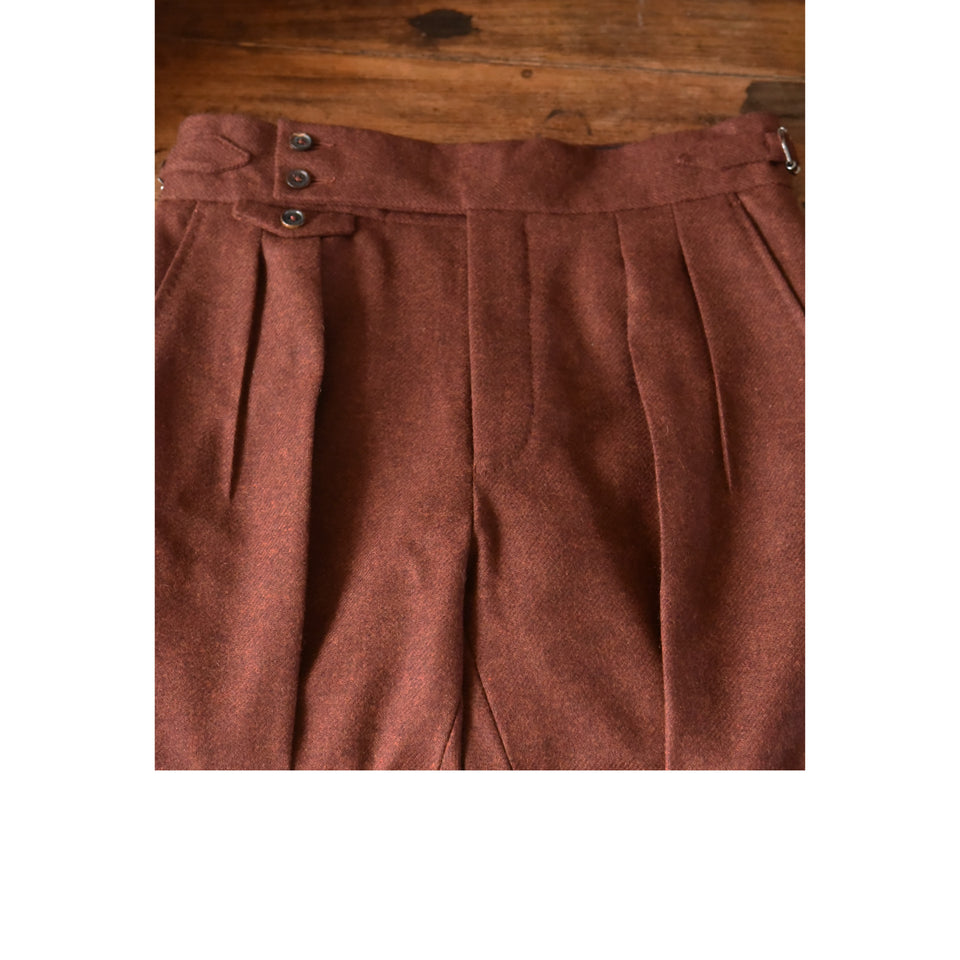 Amidé Hadelin | MTO | Merino tweed trousers - dark rust_front