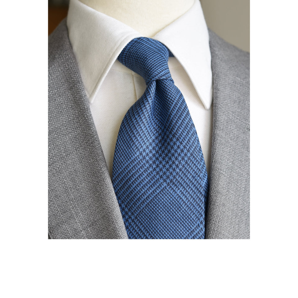 Amidé Hadelin | Irish linen glen check tie, mid blue_styled