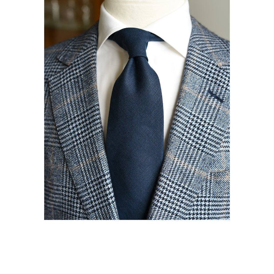 Amidé Hadelin | Irish linen tie, indigo_styled