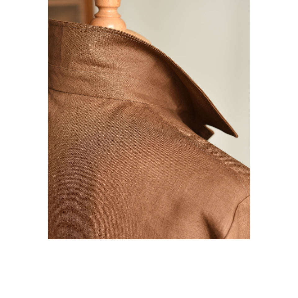 Amidé Hadelin | PRE-ORDER Orange Label Irish linen safari jacket - dark tan_shoulder
