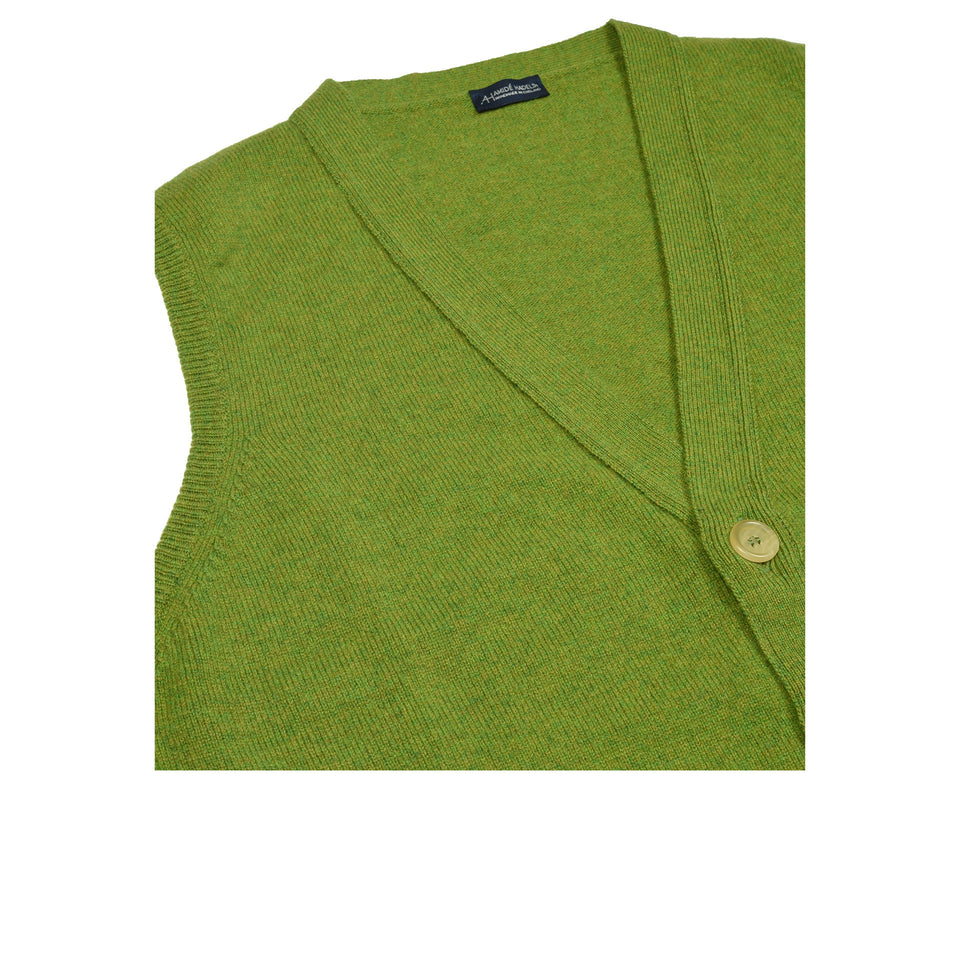 Lambswool short sleeveless cardigan - moss green_v-neck