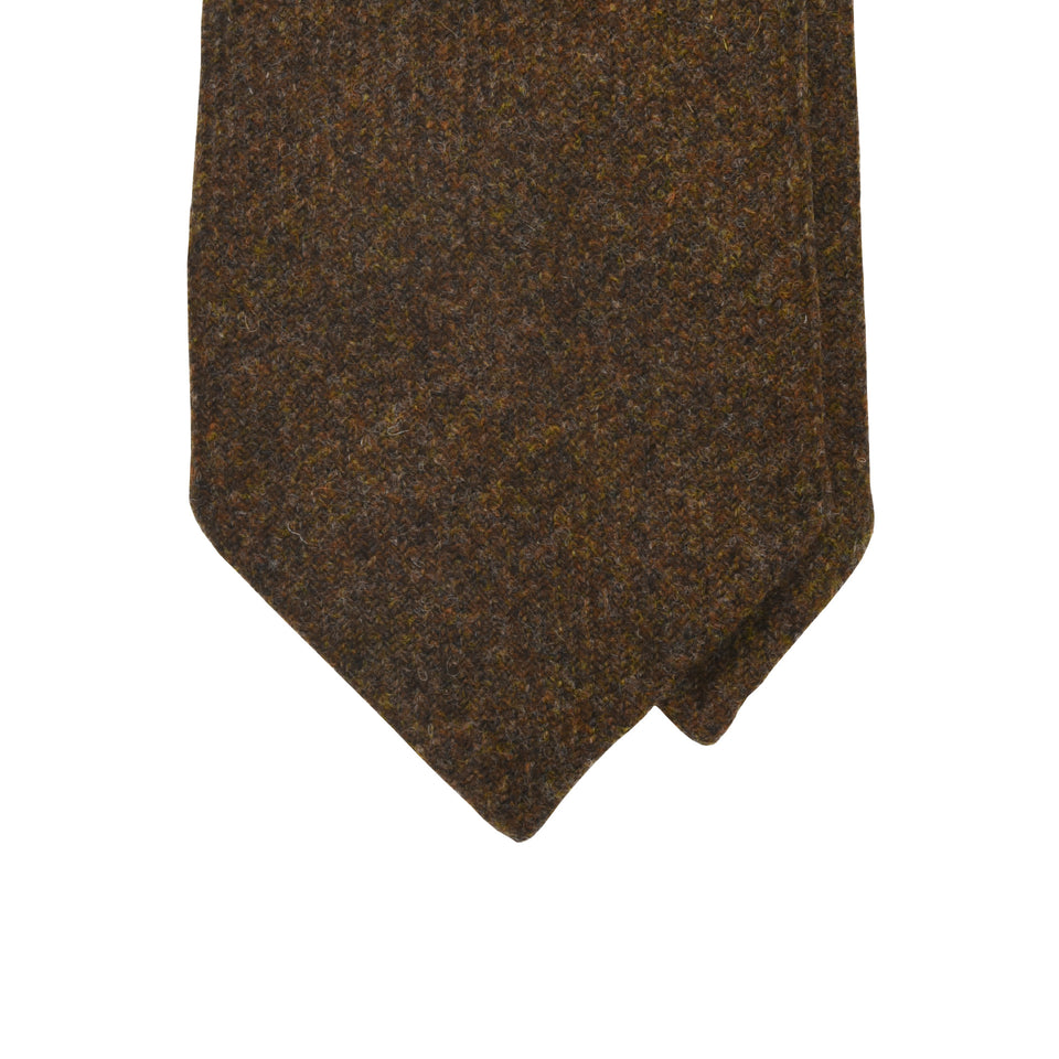 Amidé Hadelin | Abraham Moon merino tweed tie - Handmade in Italy, dark tobacco_tip