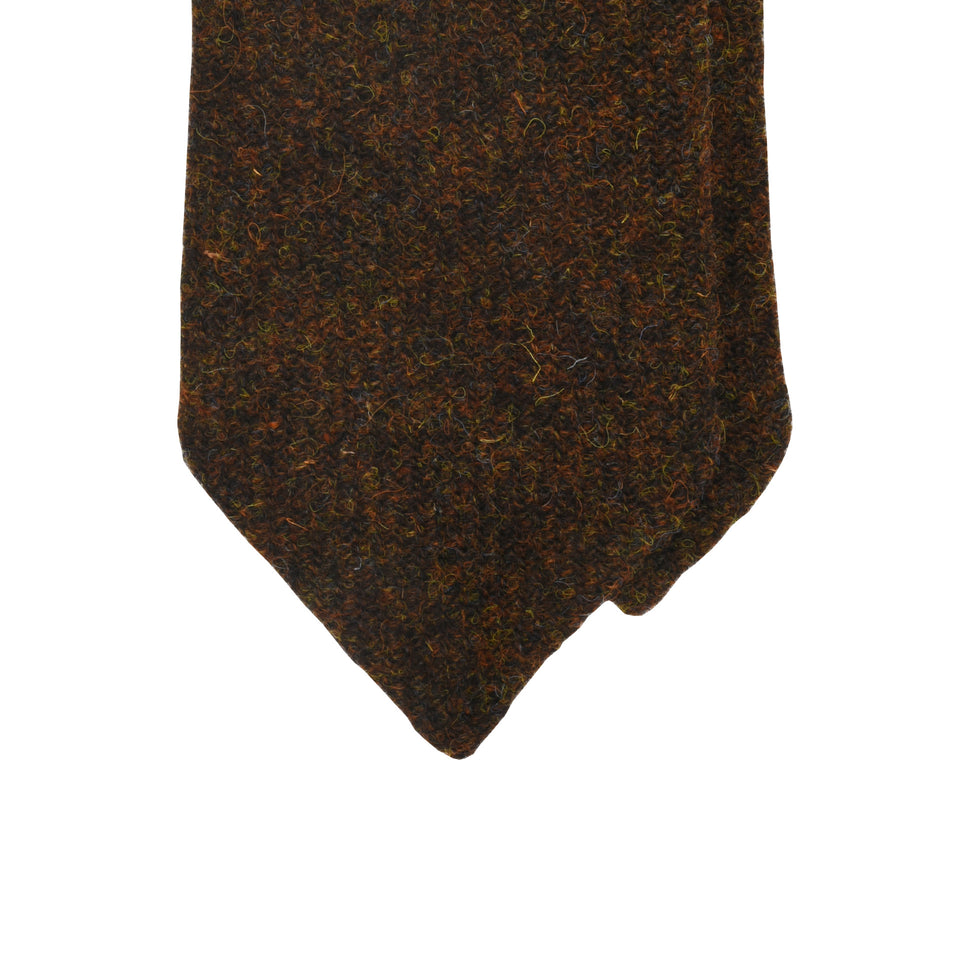 Amidé Hadelin | Harris Tweed tie - Handmade in Italy, rusty brown_tip