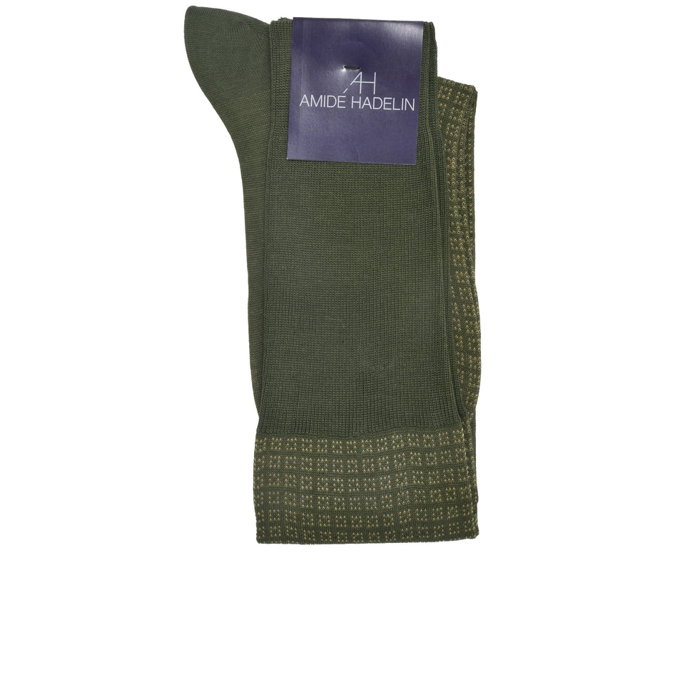 Amidé Hadelin | Knee high geometric cotton socks - olive/beige_label