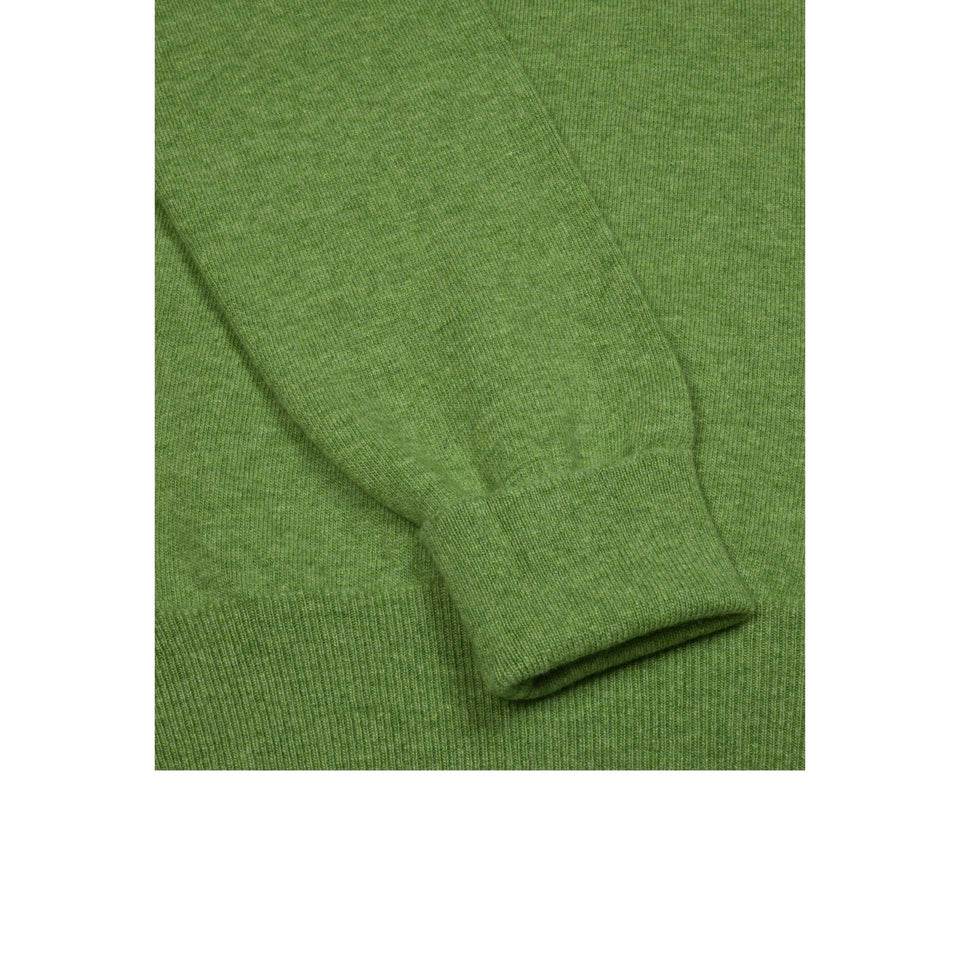 Amidé Hadelin | Super Geelong V-neck jumper - light green_cuff