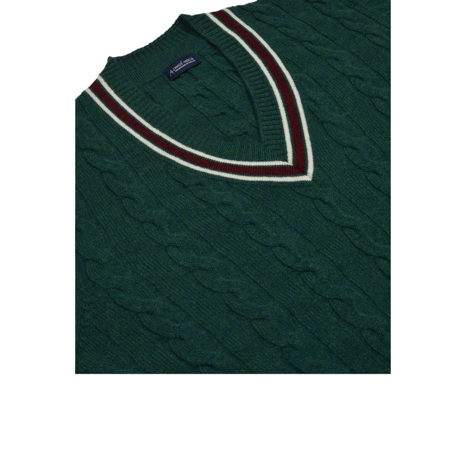 Amidé Hadelin | Wool V-neck cricket jumper - green/ecru/red velvet_neck