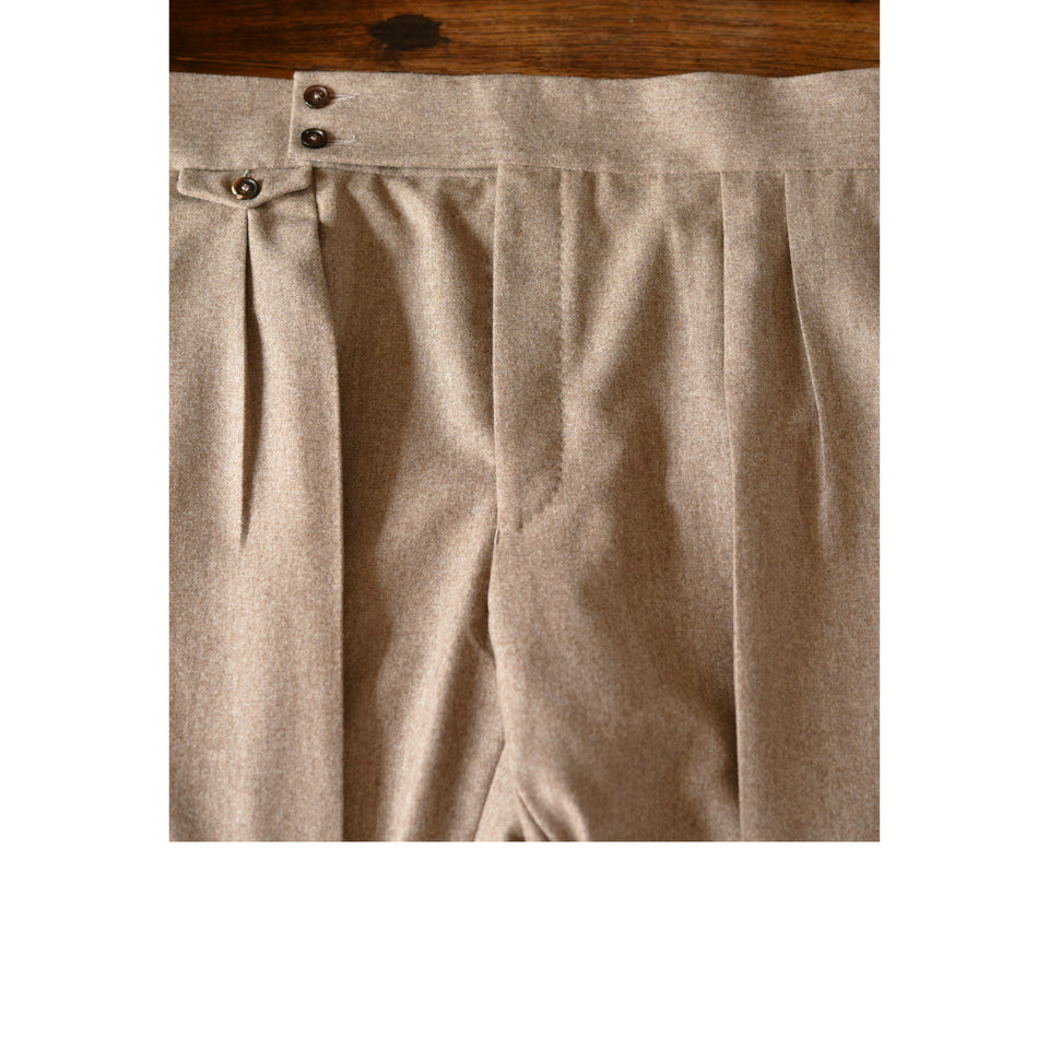 Amidé Hadelin | MTO | VBC flannel trousers - light brown_front
