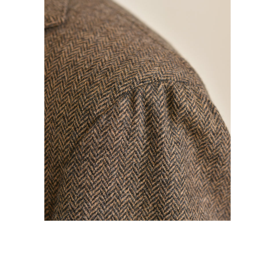 Amidé Hadelin | MTO | Abraham Moon herringbone hacking jacket - natural/brown_spalla camicia