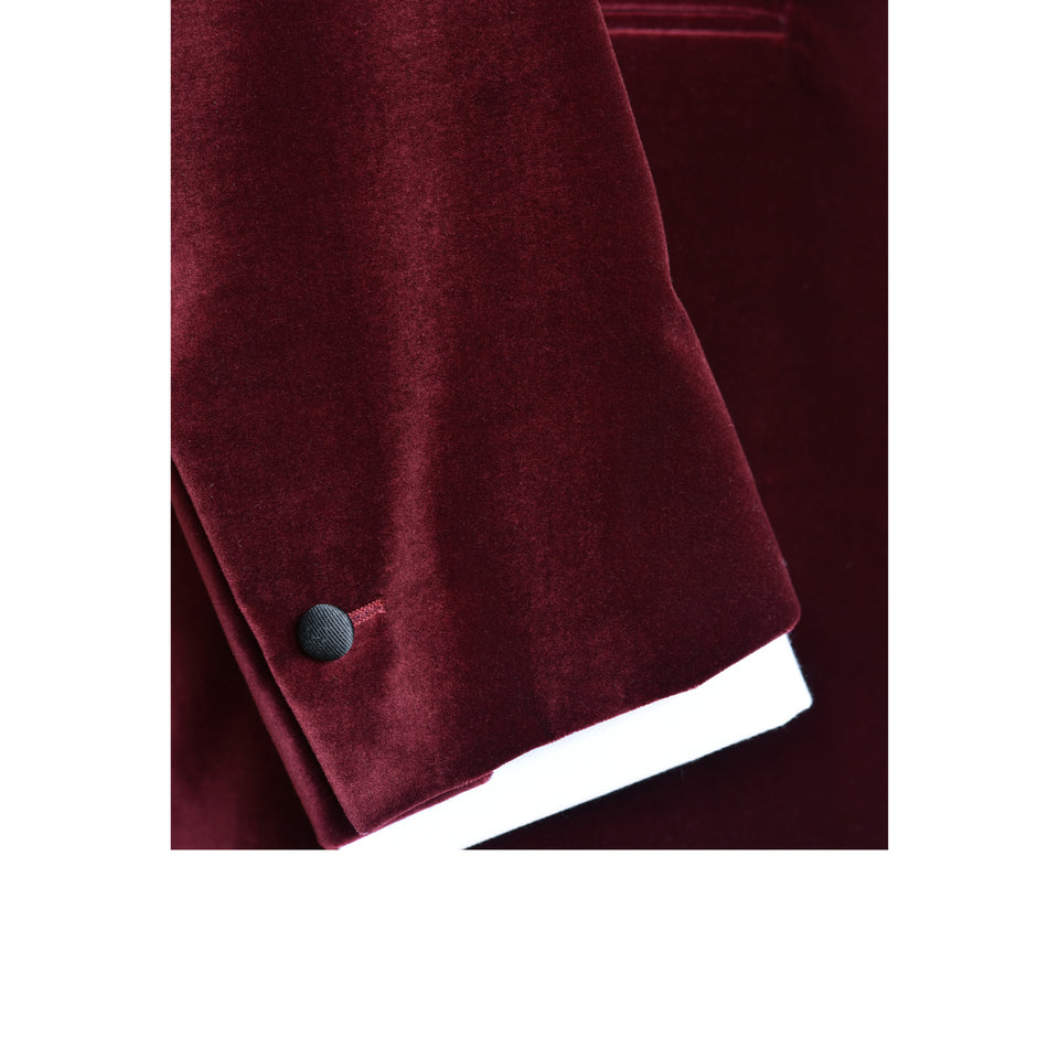 Amidé Hadelin | MTO | Shawl collar velvet dinner jacket - burgundy_sleeve button