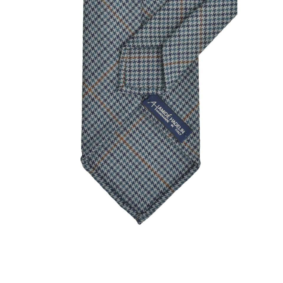 Amidé Hadelin | Abraham Moon houndstooth check worsted wool tie - Handmade in Italy, grey/blue_back
