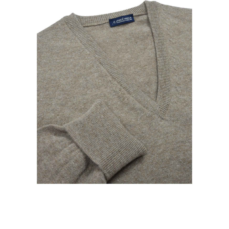 Super Geelong V-neck jumper - natural_neck