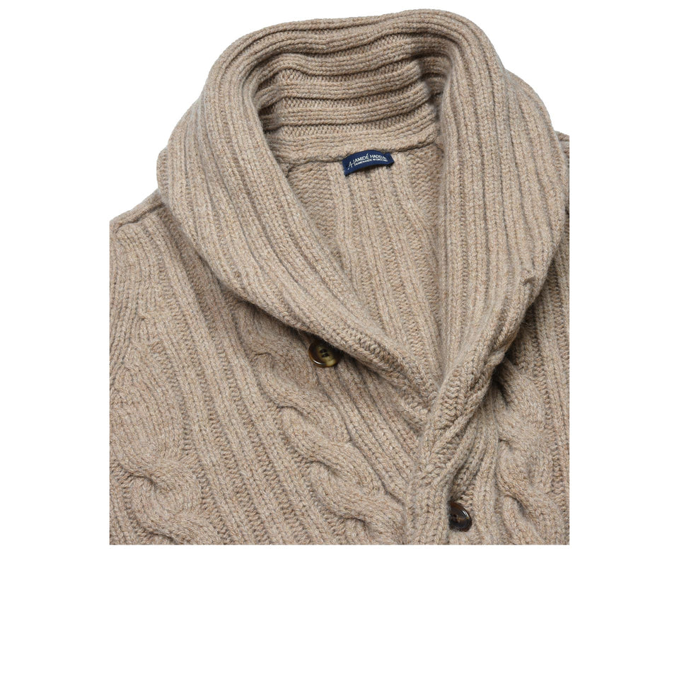 Amidé Hadelin | Lambswool shawl collar cable knit cardigan - beige_collar