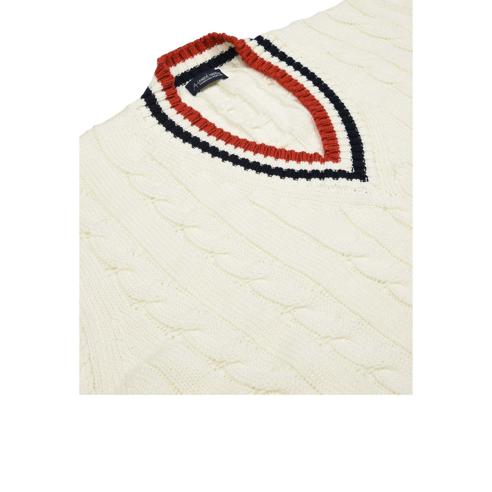 Cotton V-neck cricket jumper off-white/navy/red – Amidé Hadelin