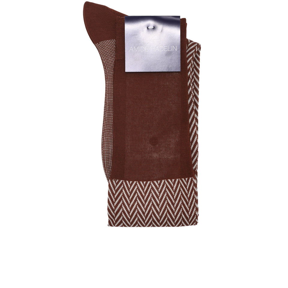 Amidé Hadelin | Knee high large herringbone cotton socks - burnt umber/natural_label