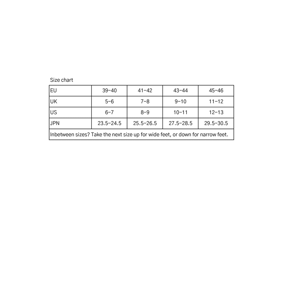 Amidé Hadelin | Knee high silk socks - black_size chart